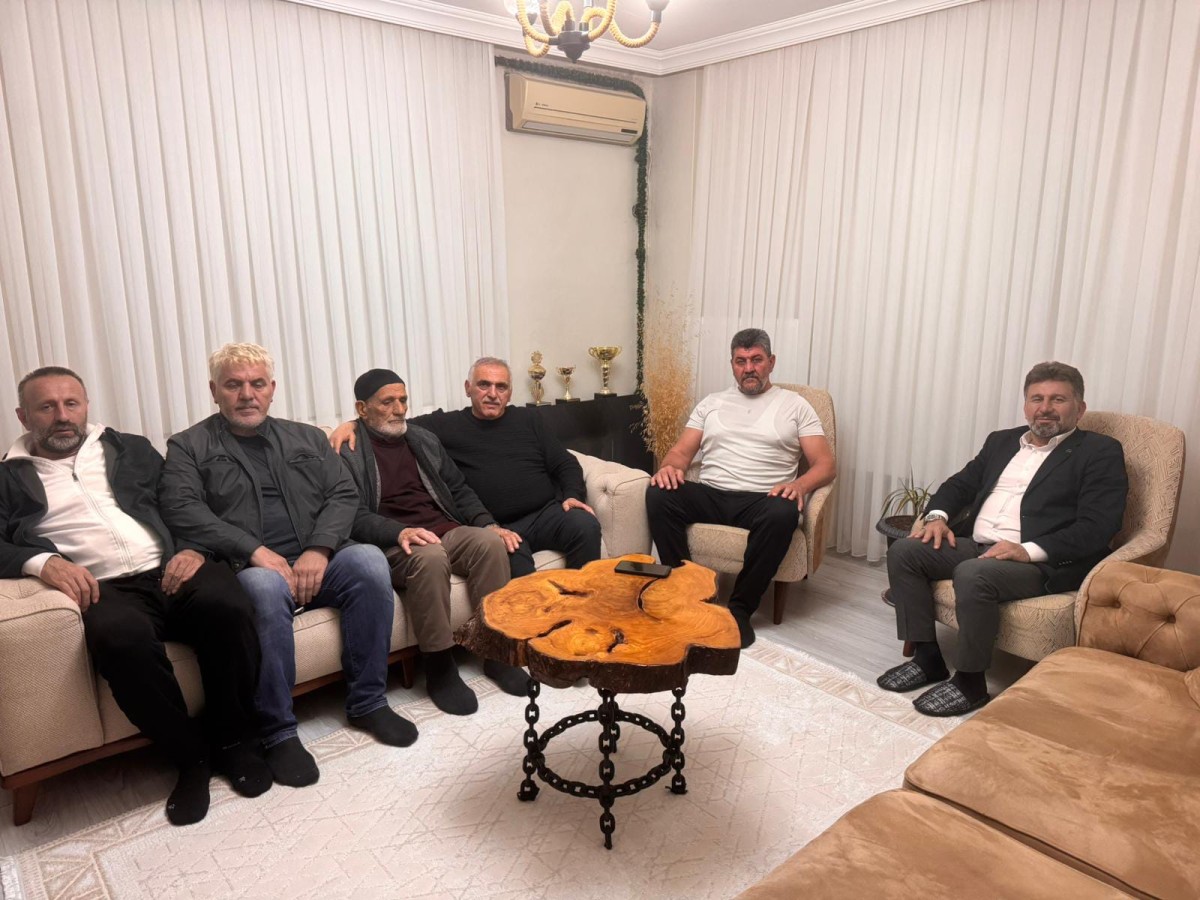 Milletvekili Ali İnci’den Umre Dönüşü Yalçın Kaynak’a Anlamlı Ziyaret