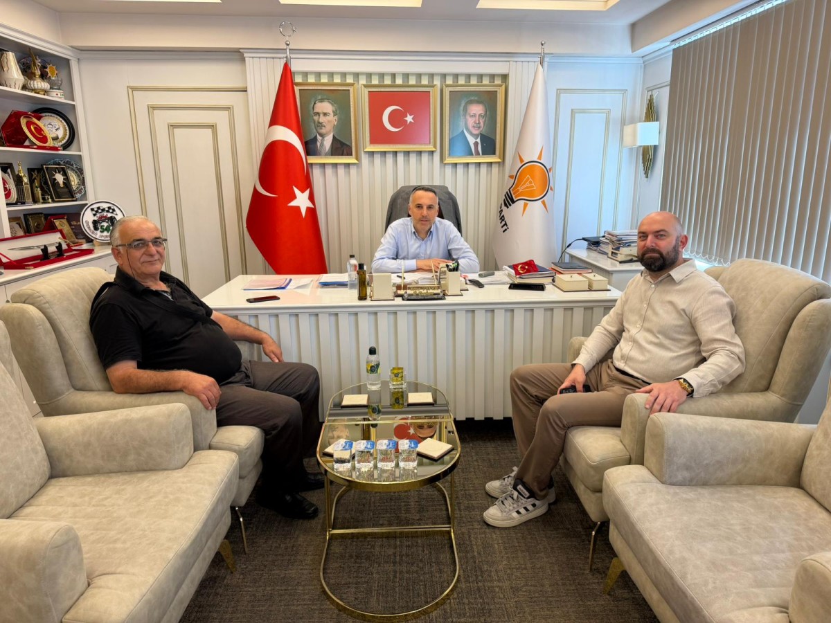 Ersükmen ve Büyü’den Yunus Tever’e Ziyaret: Sakarya’nın Dijital Girişimleri Görüşüldü