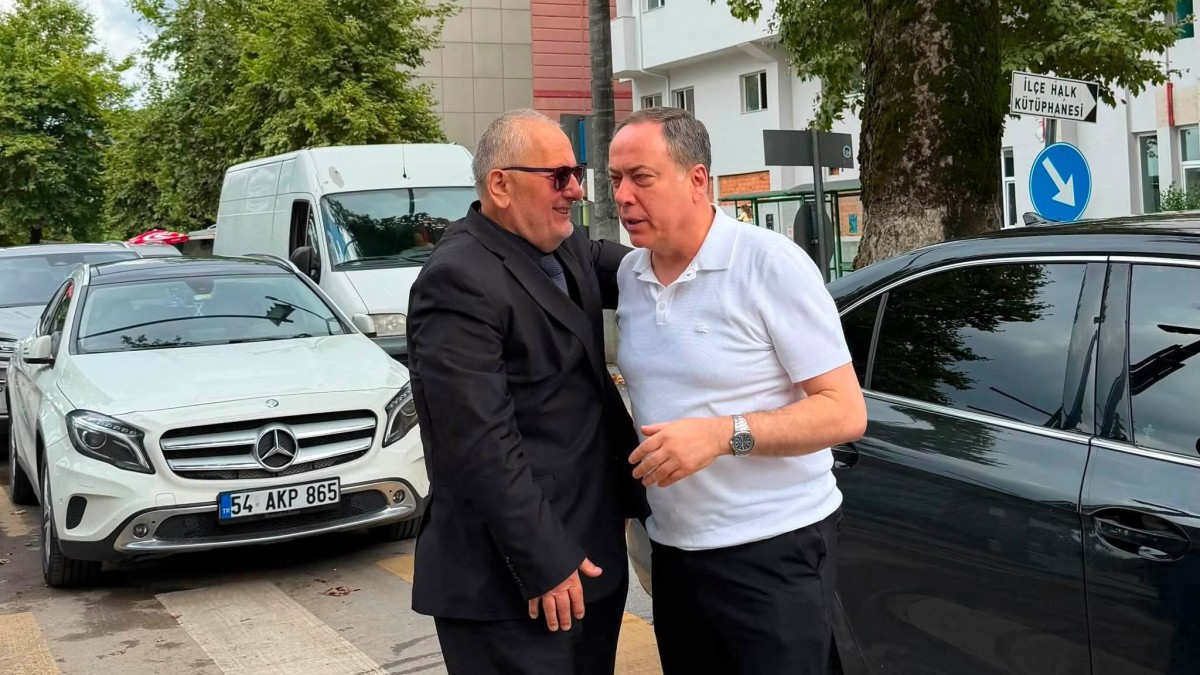 AK Parti Heyeti Türbe Mevlidi'nde Vatandaşlarla Buluştu!