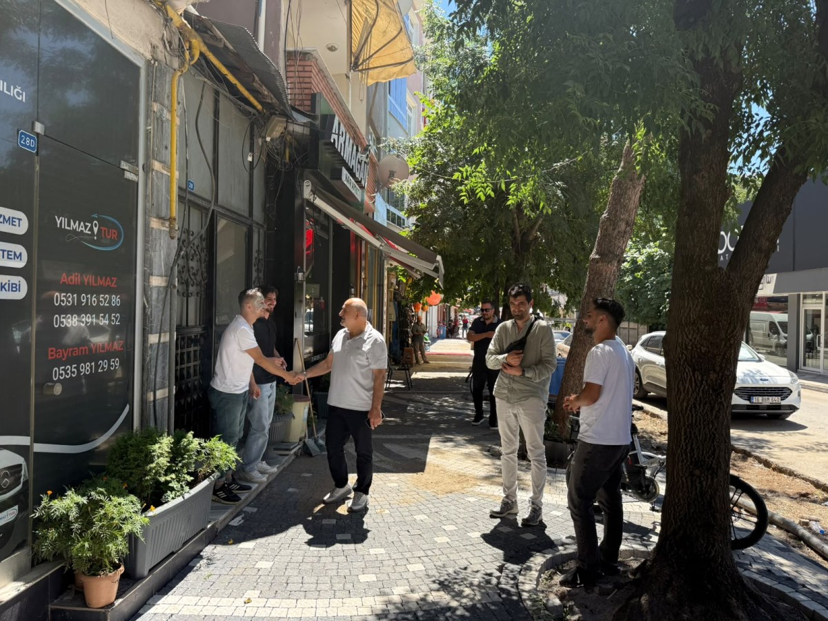 HENDEK’TE HİZMET MESAİSİ ARALIKSIZ SÜRÜYOR