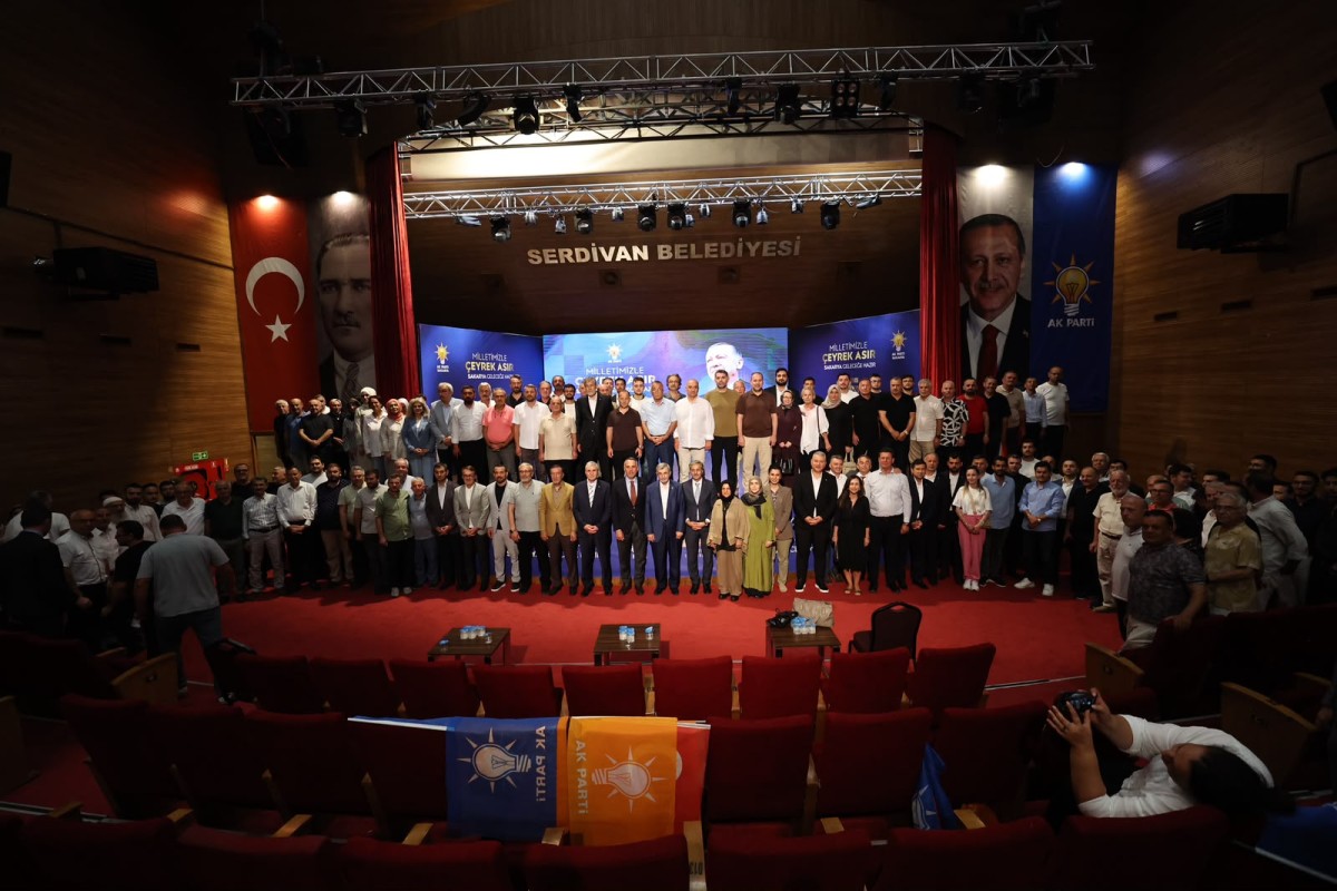 AK Parti Sakarya’da 25. Yılını Kutladı